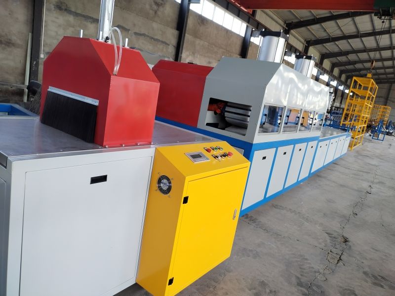 選對(duì)履帶式玻璃鋼拉擠設(shè)備，開啟高效生產(chǎn)之路